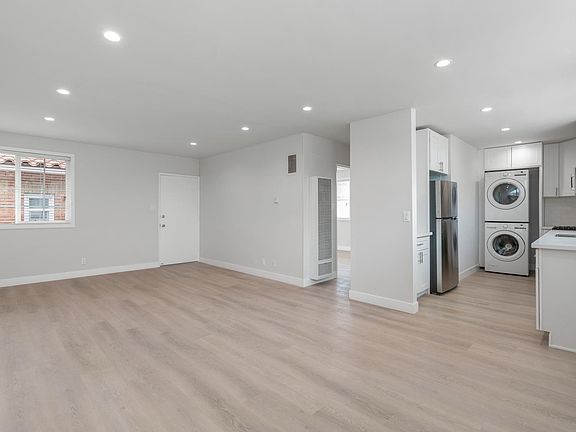 4th image of 144 N Swall Dr #E