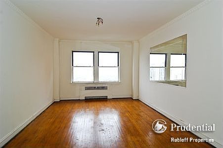 4th image of 4300 N Marine Dr APT 1703