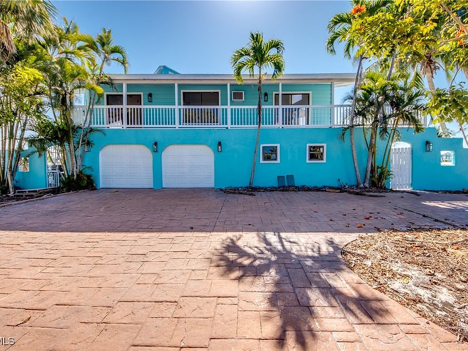 1st image of 3544 Emerald Ave