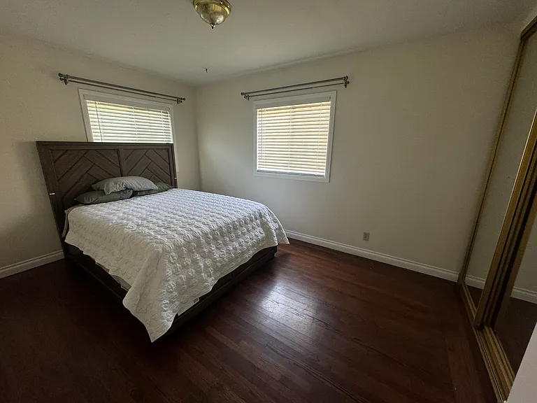 12913 Whitewood Ave — Photo 7