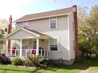 3604 Estes St, Ransomville, NY 14131