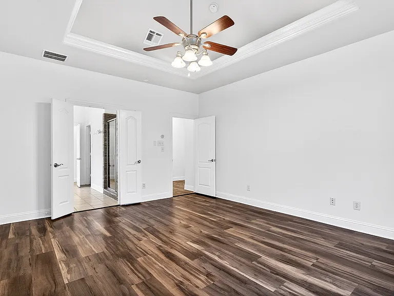 9861 Chamber Hall Dr — Photo 14