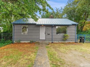3109 SW Roxbury St, Seattle, WA 98126