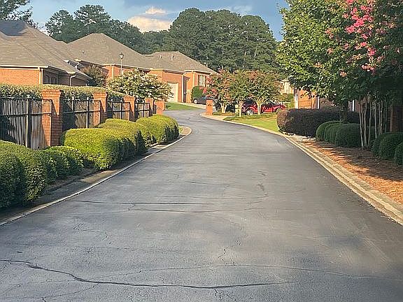 Entrance road into Windemere