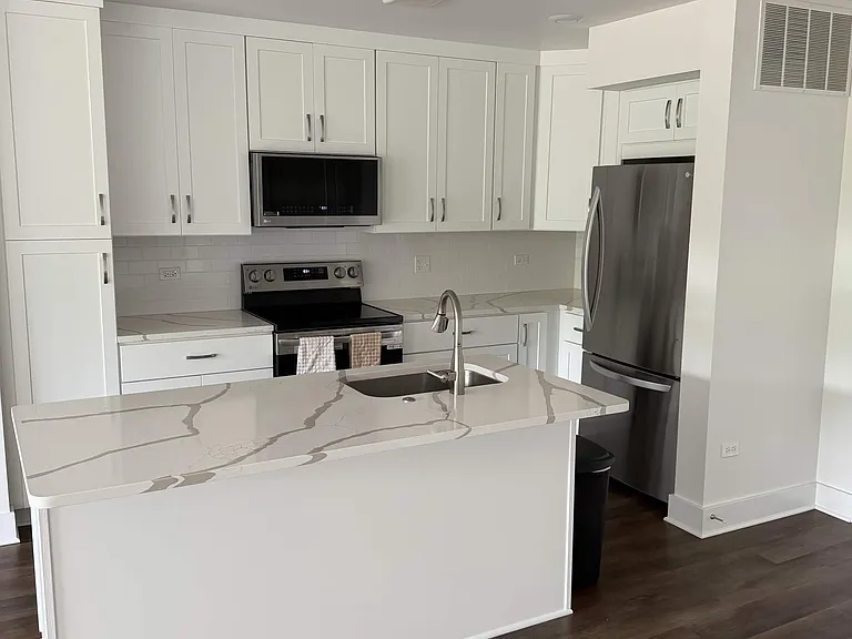 9 Woodlake Blvd #313 — Photo 4