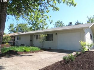 1935 Cleveland St, Eugene, OR 97405