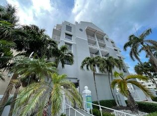 2642 Collins Ave APT 506, Miami Beach, FL 33140