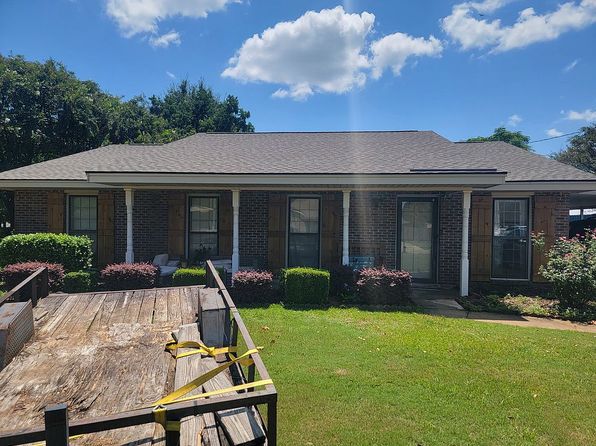 220 Teri Ln