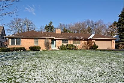 1st image of 832 S Bristol Ln