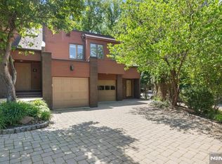 10 Old Quarry Rd #6, Englewood, NJ 07631