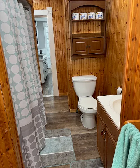 80 Linden St #2 — Photo 9