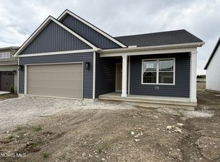 5040 Easton Dr, Oregon, OH 43616