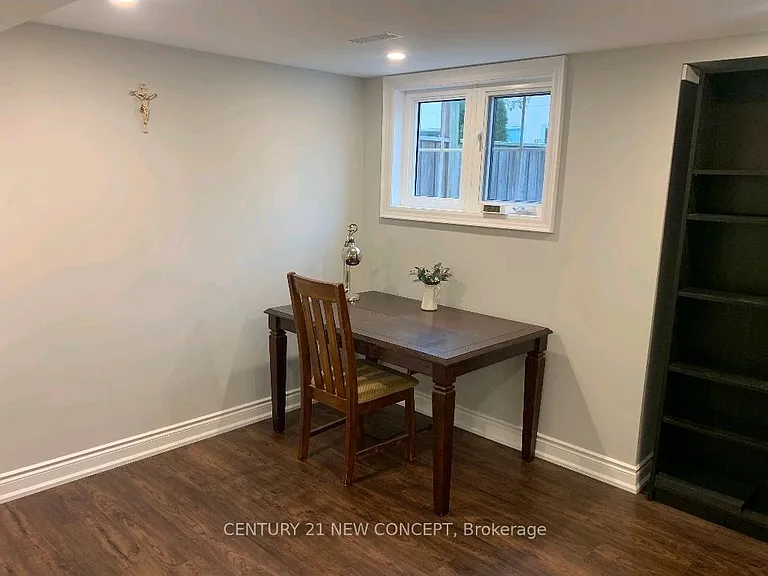 2285 Blue Oak Cir #BASEMENT — Photo 25