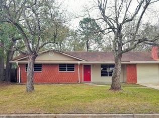 2102 Miller St, Pascagoula, MS 39581
