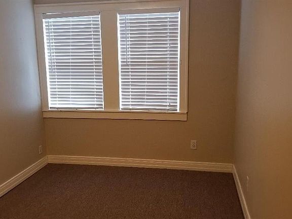 4th image of 903 N Bishop Ave APT D