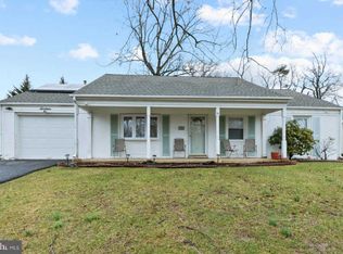 16 Elridge Ln, Willingboro, NJ 08046