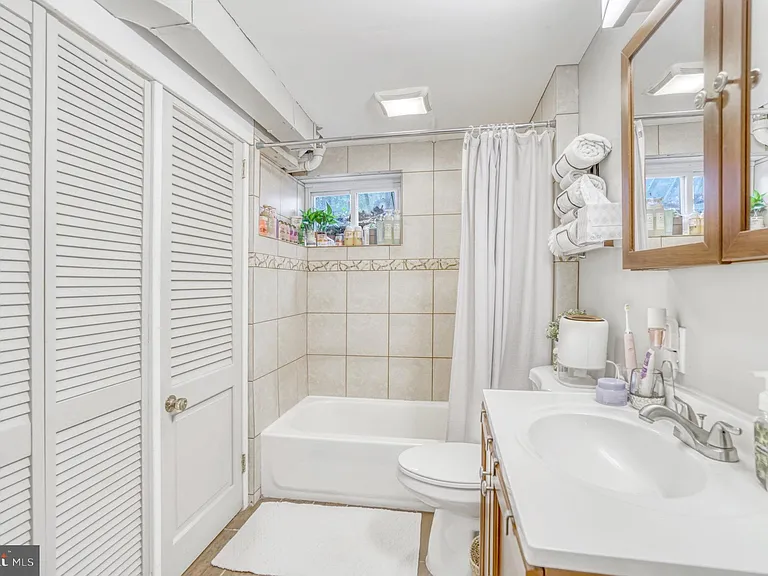 113 E Taylor Run Pkwy — Photo 6