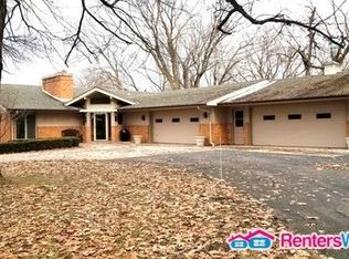 2236 S Lake Shore Dr, Maple Plain, MN 55359