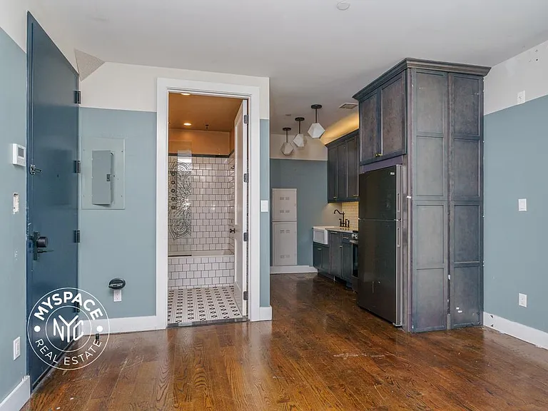 187 Kent Ave #801 — Photo 7
