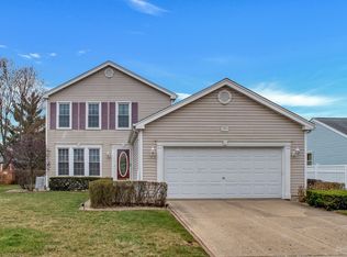 1919 Kingsley Dr, Schaumburg, IL 60194