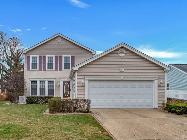 1919 Kingsley Dr, Schaumburg, IL 60194