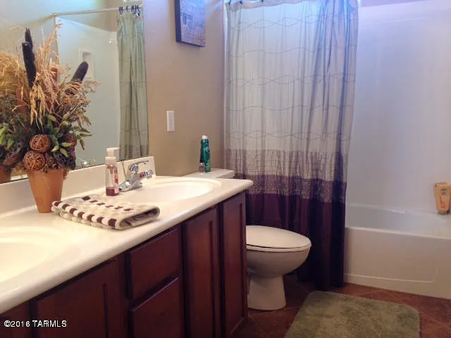 12694 N Maize Dr — Photo 6