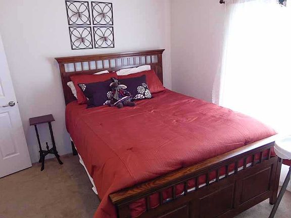 5th image of 3675 Louis Dr
