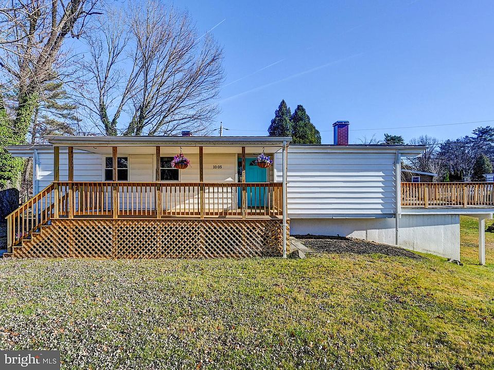 1st image of 1005 Parkvalley Ct