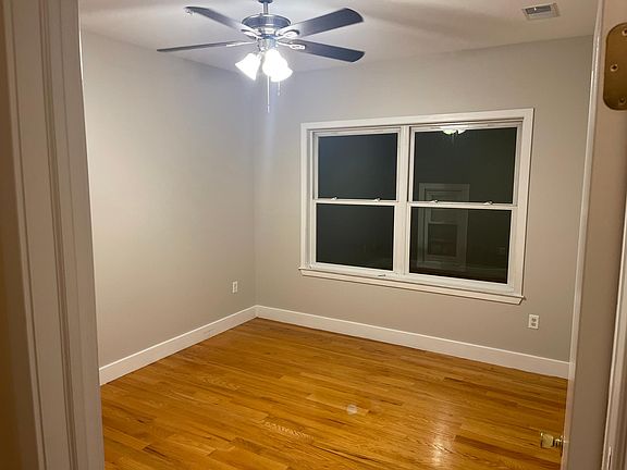 3rd image of 130 South St APT 2