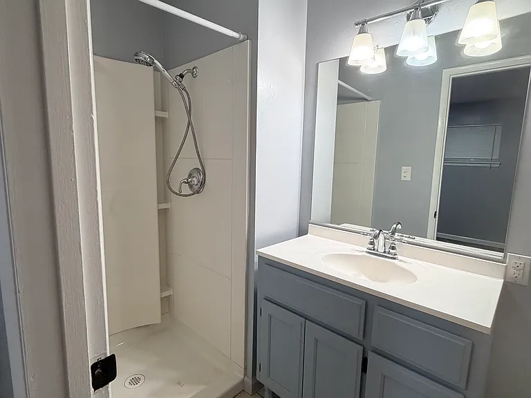 228 Encinal Dr — Photo 7