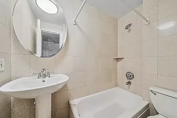 Rented by Vector New York, LLC | media 3