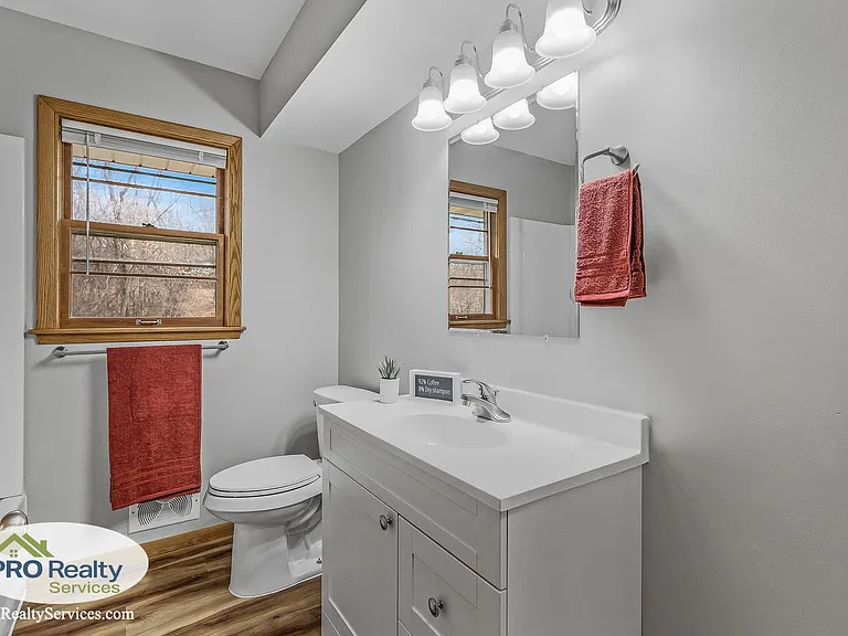 4725 Valley Rd — Photo 14