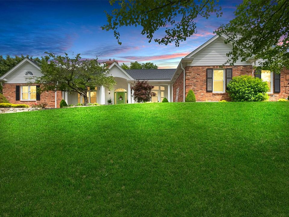 1st image of 9173 Fox Bridge Dr