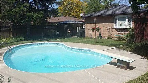 3 bed, $3,999 — Photo 3