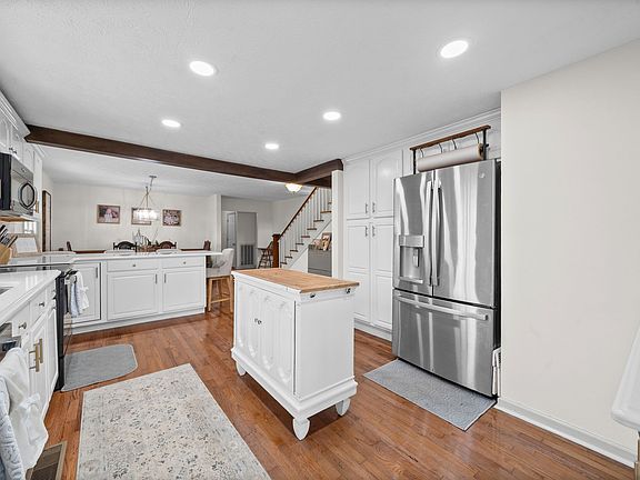 3rd image of 5150 Cadiz Rd