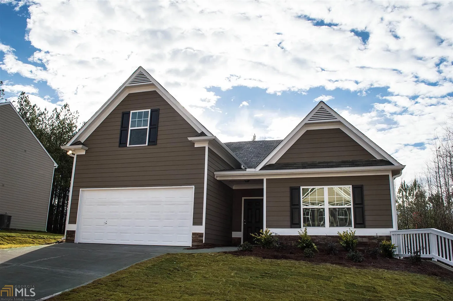 327 Fern Ct #17 photo 1