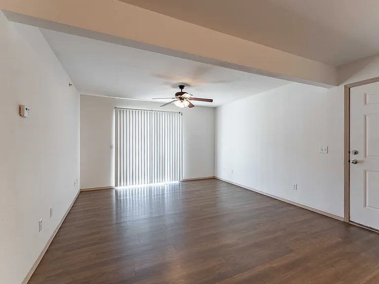 Battlefield Park Apartments — Photo 51