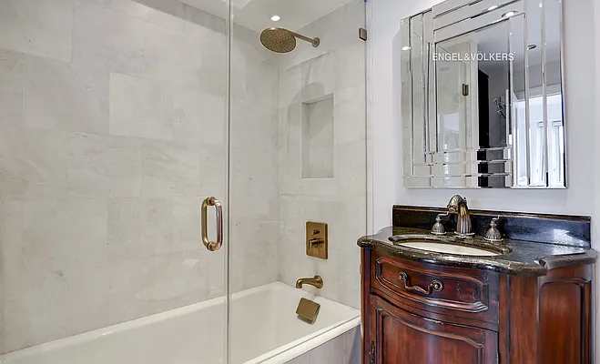 Sold by Engel & Völkers New York City | media 15