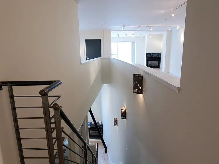 336 Harriet St #2 — Photo 12