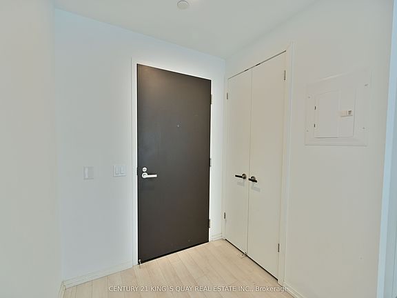 2nd image of 197 Yonge St #1907