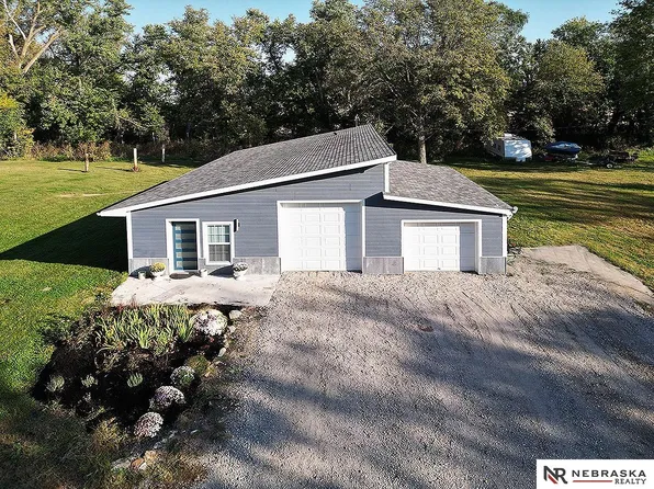 24514 Bauman Ave, Valley, NE 68064