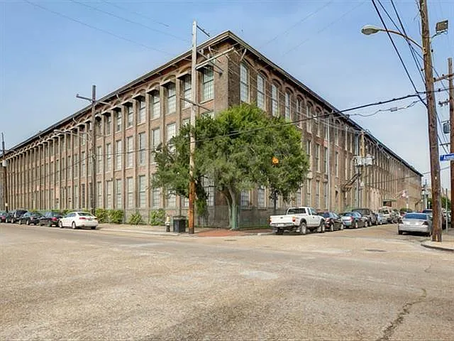 920 Poeyfarre St #130 — Photo 2
