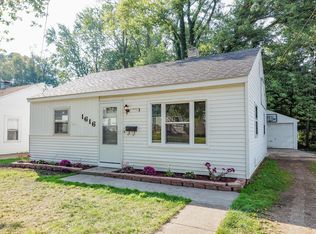 1616 Palmer Ave, Kalamazoo, MI 49001