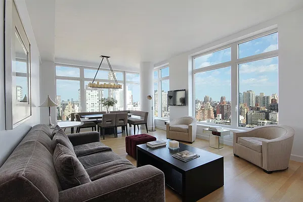 Sold by Corcoran | media 1