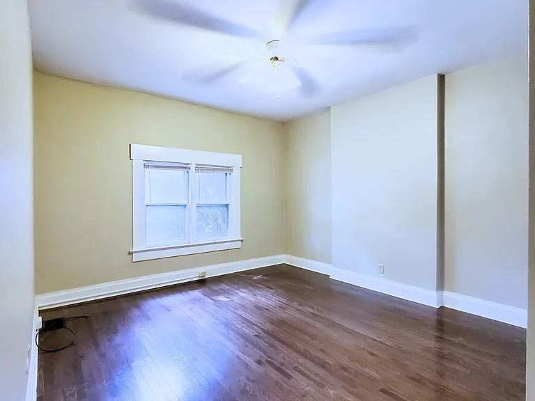 1490 Michigan Ave — Photo 4