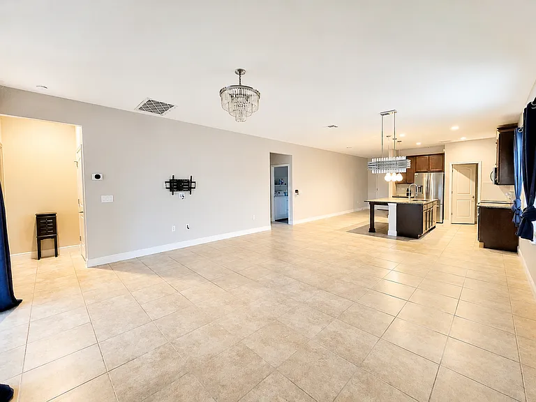 5656 Estero Loop — Photo 6