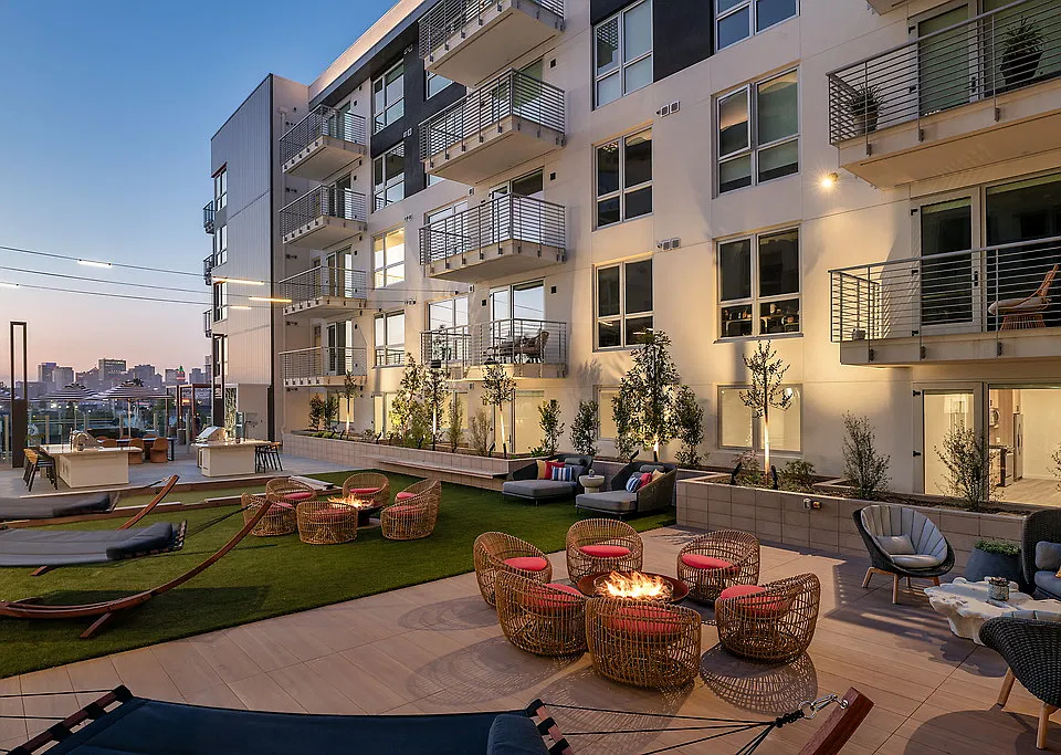 Portico Waterfront