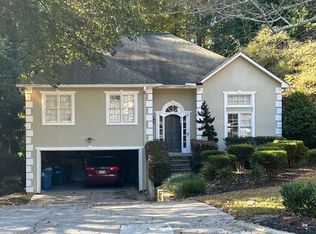 2005 N Creek Cir, Alpharetta, GA 30009