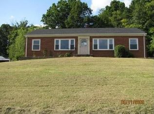 4474 Goodman Rd, Roanoke, VA 24014