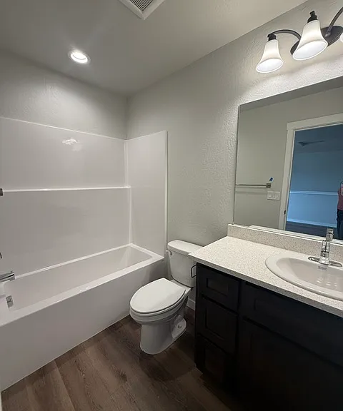 4710 Gebhard Rd — Photo 11